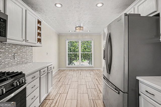 1391 Buckingham Court, Hampton, GA 30228