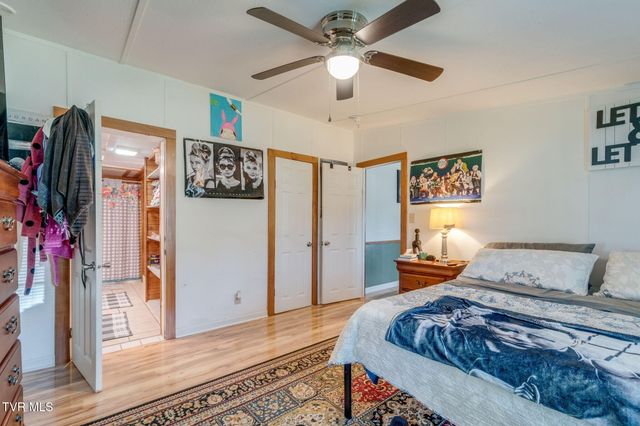 3410 Mckinley Road, Johnson City, TN 37604