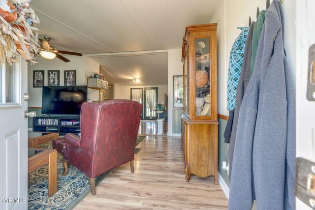 3410 Mckinley Road, Johnson City, TN 37604