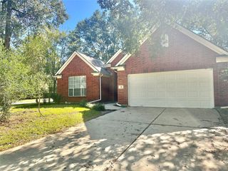 18 S Willow Point Circle, Spring, TX 77382