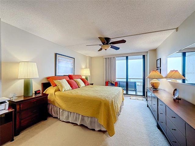 6415 MIDNIGHT PASS ROAD 705, Sarasota, FL 34242