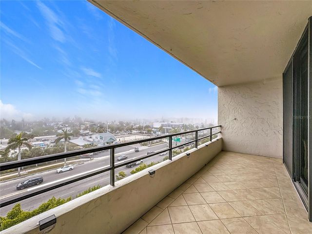 6415 MIDNIGHT PASS ROAD 705, Sarasota, FL 34242