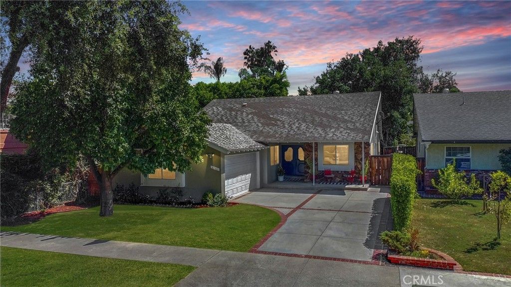 6566 Andasol Avenue, Lake Balboa, CA 91406 — exterior