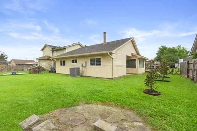 3467 Overcross Drive, Houston, TX 77045