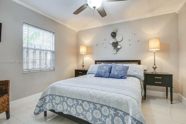 1237 SW 28th Street, Fort Lauderdale, FL 33315