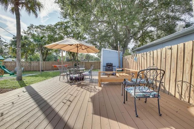 1237 SW 28th Street, Fort Lauderdale, FL 33315