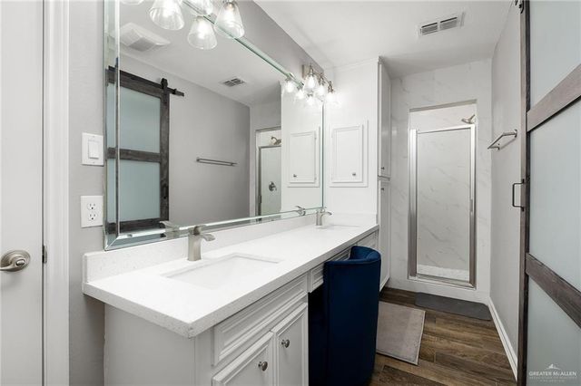 7309 N 32nd Street, Mcallen, TX 78504