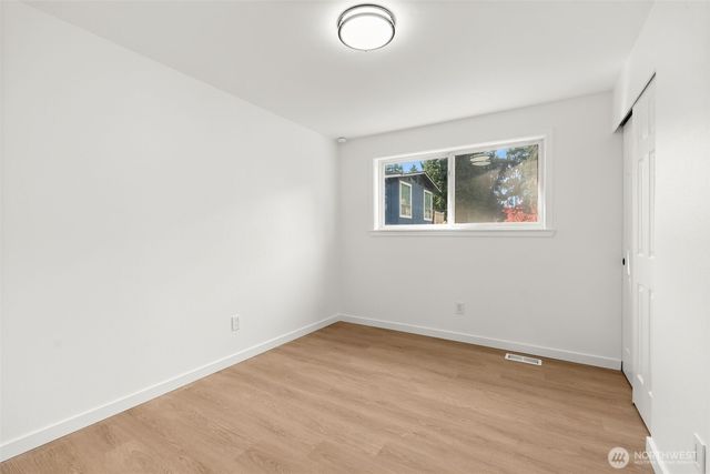 7912 56th Avenue Ct E, Puyallup, WA 98371