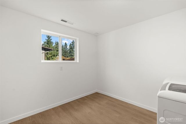 7912 56th Avenue Ct E, Puyallup, WA 98371