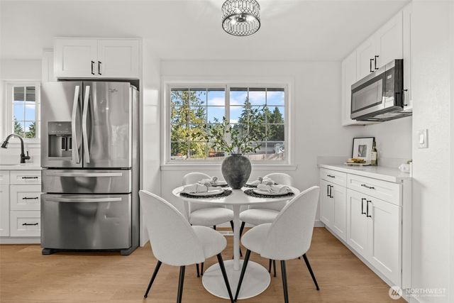 7912 56th Avenue Ct E, Puyallup, WA 98371