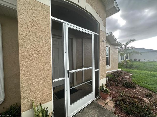 1730 NW 12th ST, Cape Coral, FL 33993