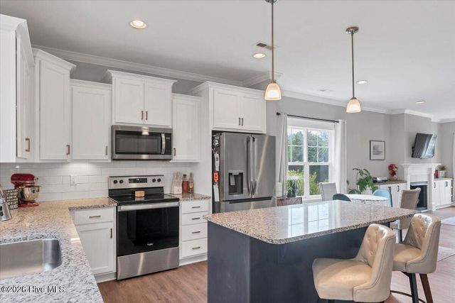 3667 Murdocksville Road, West End, NC 27376