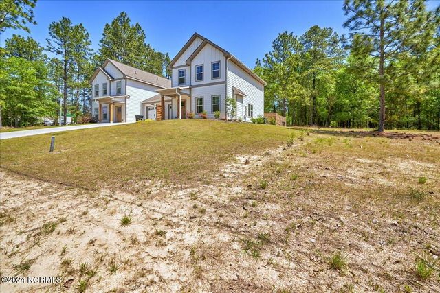 3667 Murdocksville Road, West End, NC 27376