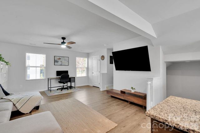 4008 Haldane Street, Charlotte, NC 28214