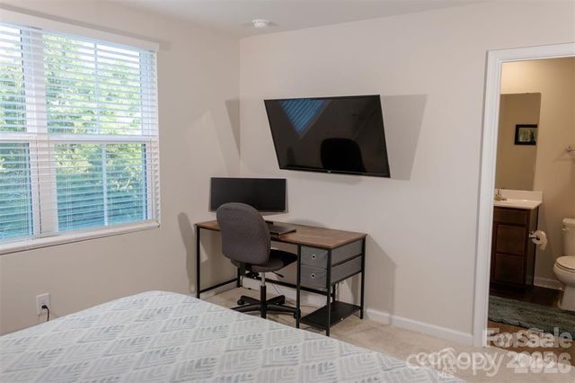 4008 Haldane Street, Charlotte, NC 28214