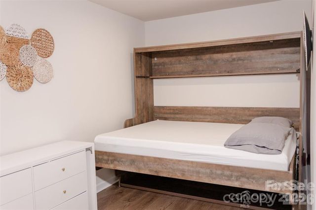 4008 Haldane Street, Charlotte, NC 28214