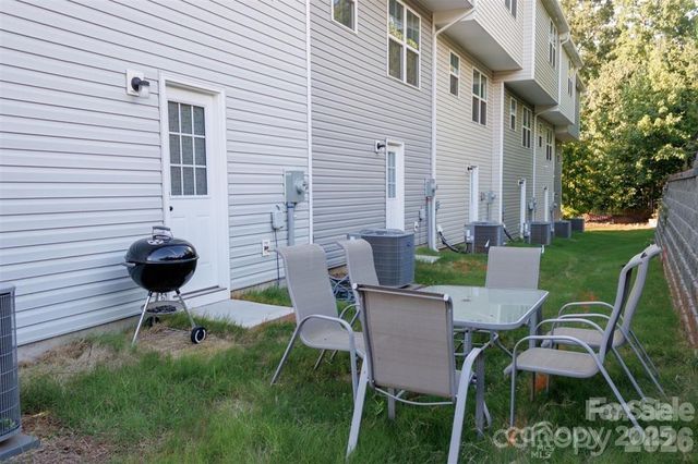 4008 Haldane Street, Charlotte, NC 28214