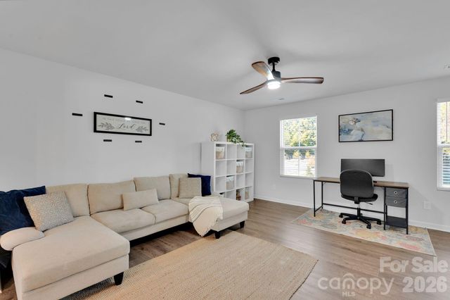 4008 Haldane Street, Charlotte, NC 28214