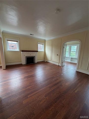 6314 S Rosebury Avenue 3W, Clayton, MO 63105