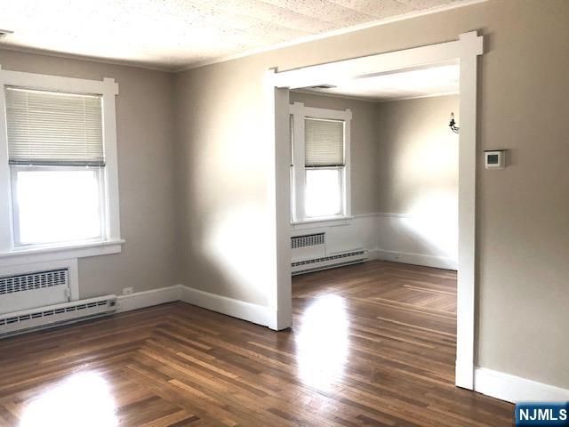 636 Wyckoff Avenue, Wyckoff, NJ 07481