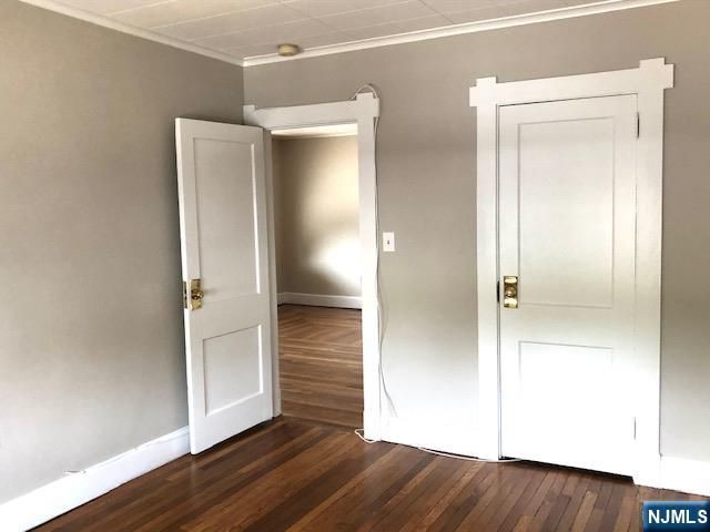 636 Wyckoff Avenue, Wyckoff, NJ 07481