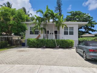 1329 NE 110th Ter, Miami, FL 33161