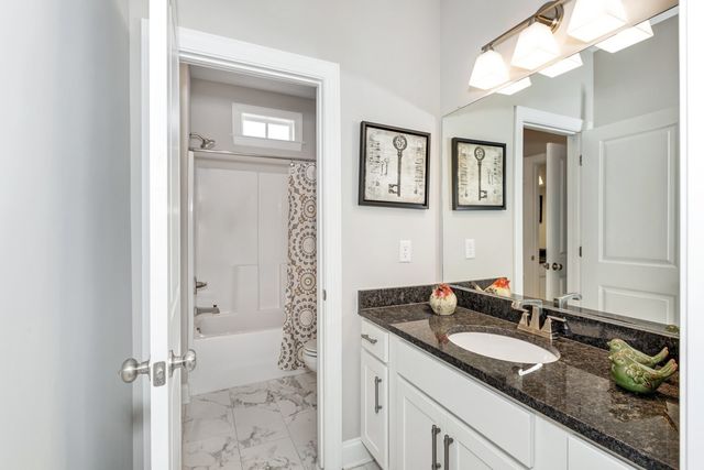 110 Ireton Aly, Antioch, TN 37013