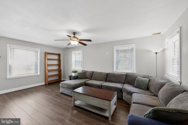 51 CEDAR ST, Pottstown, PA 19464