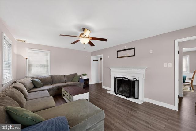 51 CEDAR ST, Pottstown, PA 19464