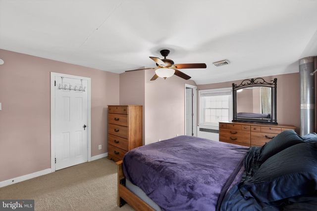 51 CEDAR ST, Pottstown, PA 19464