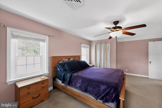 51 CEDAR ST, Pottstown, PA 19464
