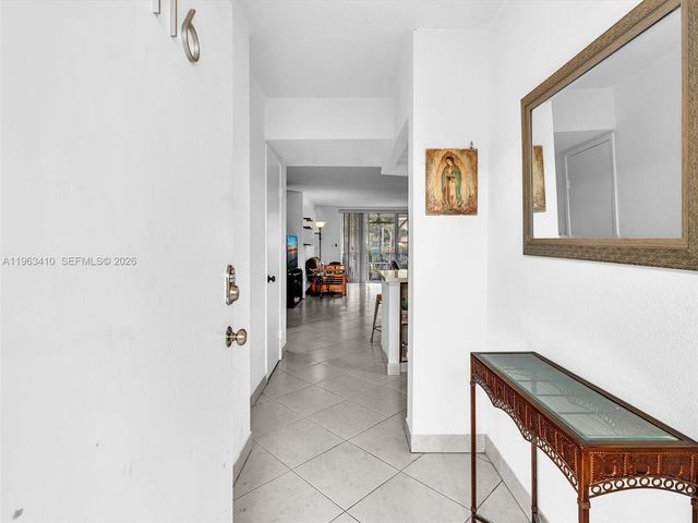 1770 NE 191st St 116-1, Miami, FL 33179