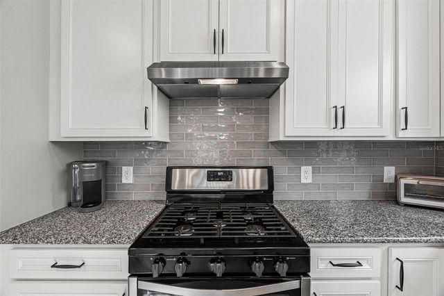 17726 NORTHWOOD PLACE, Bradenton, FL 34202
