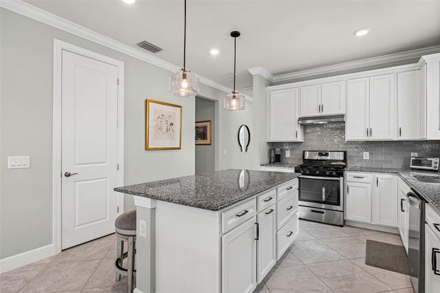 17726 NORTHWOOD PLACE, Bradenton, FL 34202