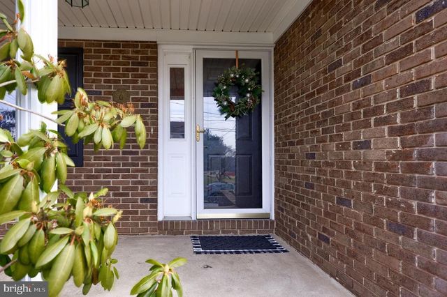 3161 STARLIGHT DR, York, PA 17402