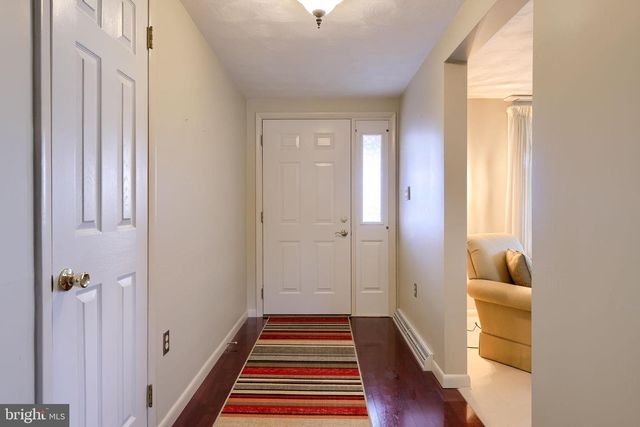 3161 STARLIGHT DR, York, PA 17402