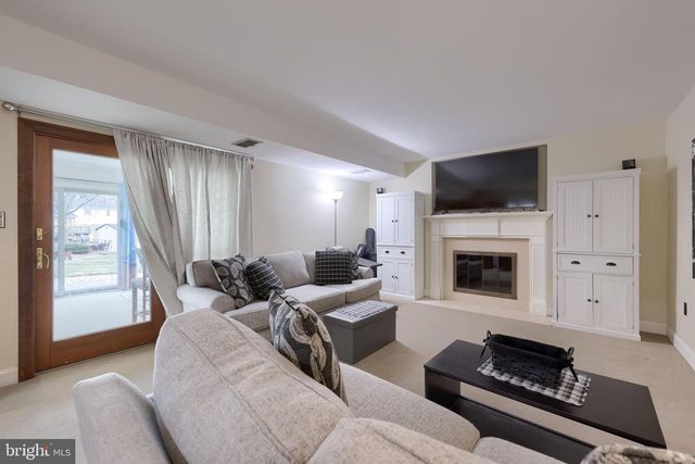 3161 STARLIGHT DR, York, PA 17402