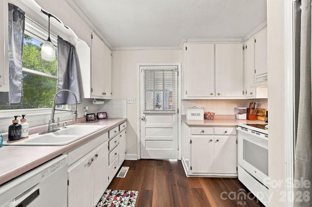 105 Stoneybrook Road, Salisbury, NC 28147