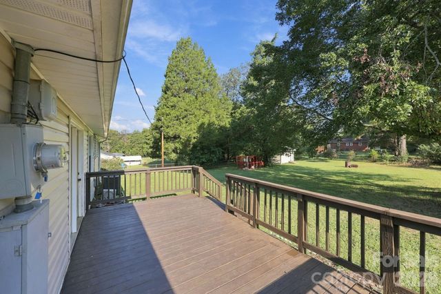 105 Stoneybrook Road, Salisbury, NC 28147