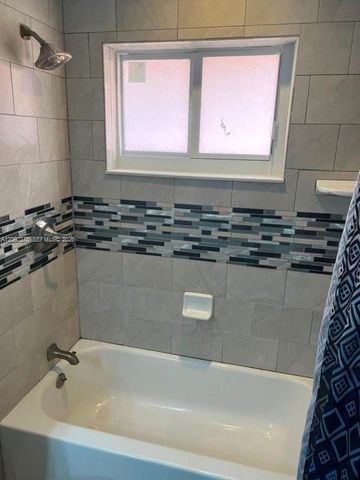 6398 SW 33rd St, Miramar, FL 33023