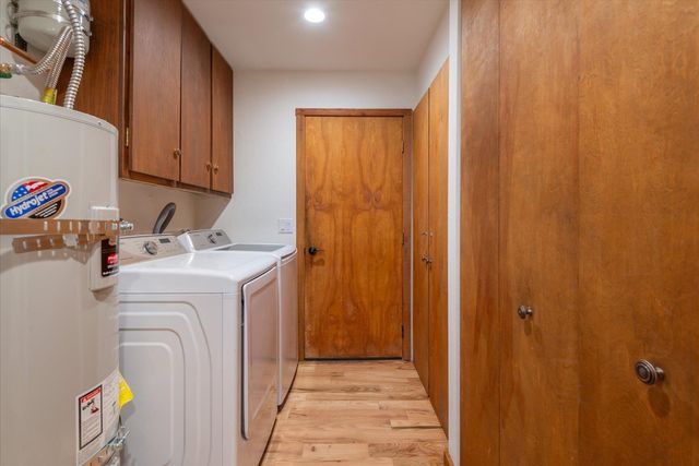 14217 Gyrfalcon Street, Truckee, CA 96161