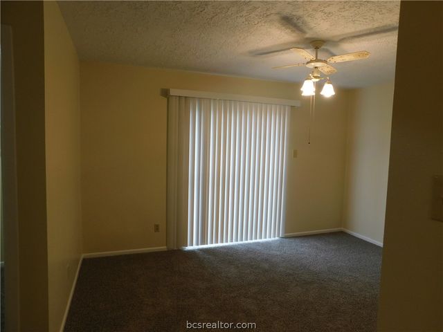 2510 Long Drive A & B, Bryan, TX 77802