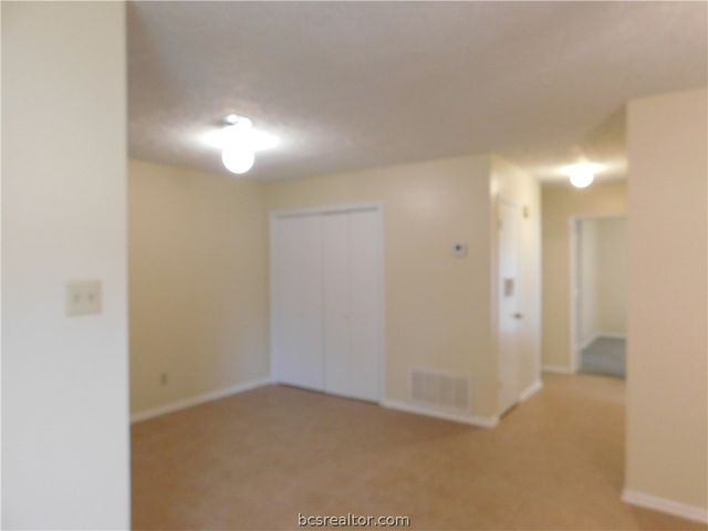 2510 Long Drive A & B, Bryan, TX 77802