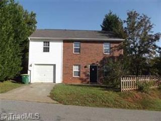 701 Pilgrim Ford Court, Clemmons, NC 27012