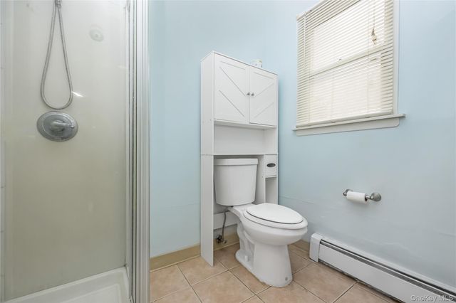 590 Lincoln Avenue, Sayville, NY 11782
