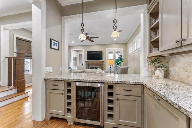 836 E 24th Street, Houston, TX 77009