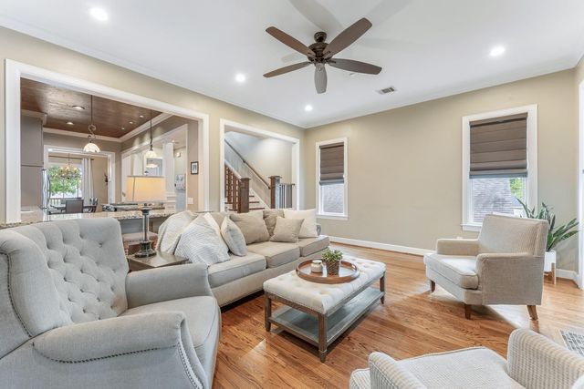 836 E 24th Street, Houston, TX 77009