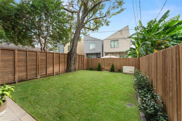 836 E 24th Street, Houston, TX 77009
