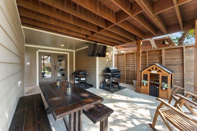 836 E 24th Street, Houston, TX 77009