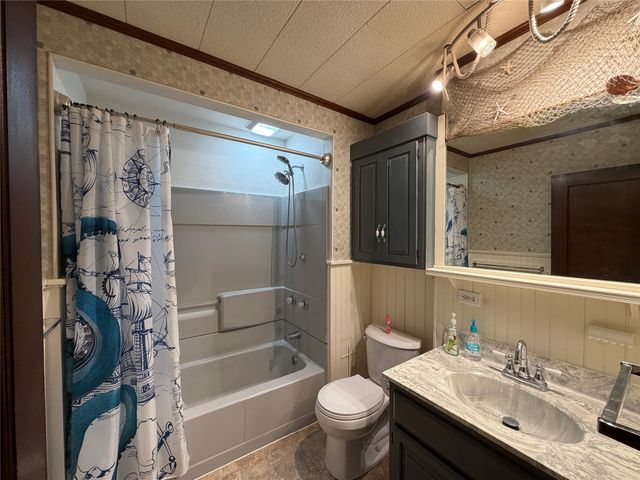 848 PRIESTLEY Avenue, Lawrence Park, PA 16511